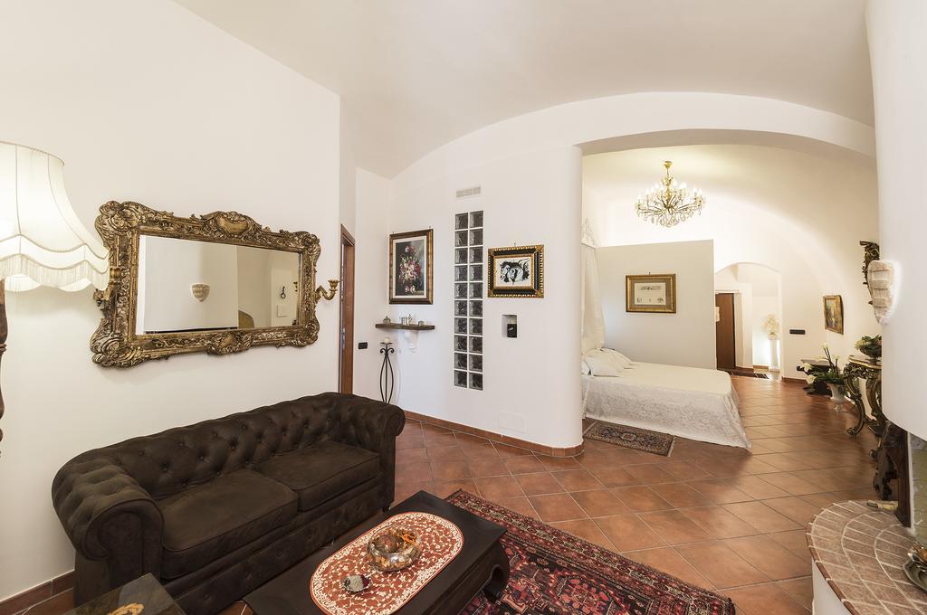 Palazzo Castelleschi Villa Tarquinia Exteriör bild
