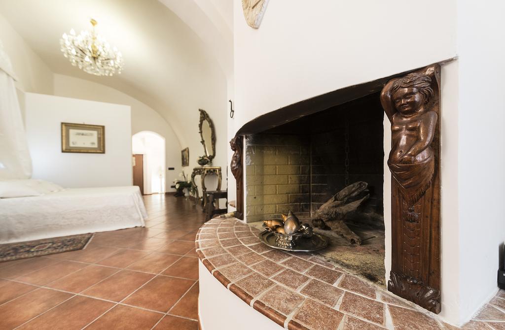 Palazzo Castelleschi Villa Tarquinia Exteriör bild